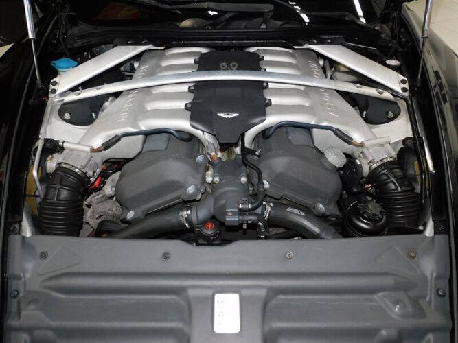 2006 Aston Martin DB9 Volante