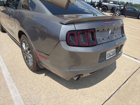 2014 Ford Mustang V6 Premium