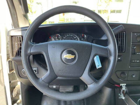 2017 Chevrolet Express 2500