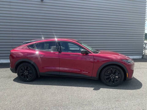 2025 Ford Mustang Mach-E Select