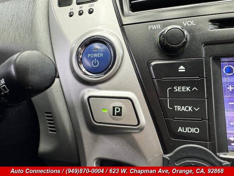 2012 Toyota Prius v Two