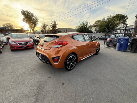 2016 Hyundai Veloster Turbo