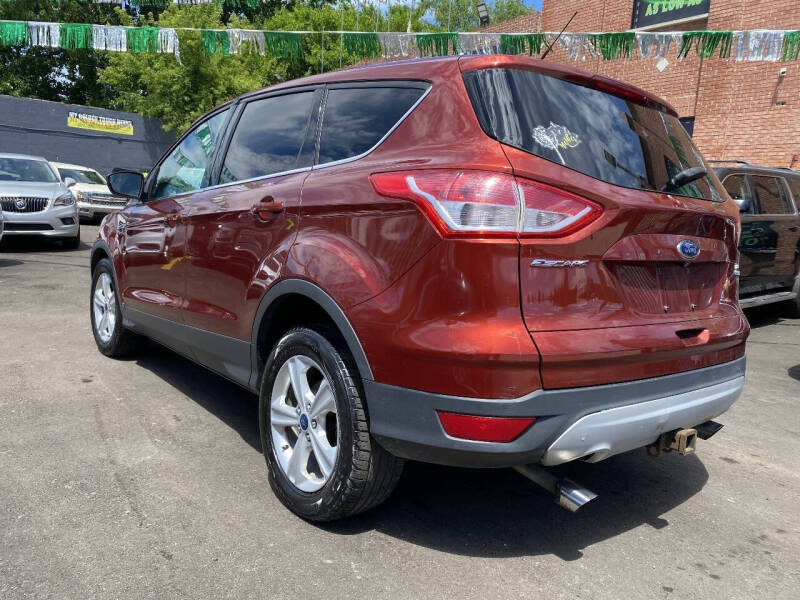 2015 Ford Escape SE