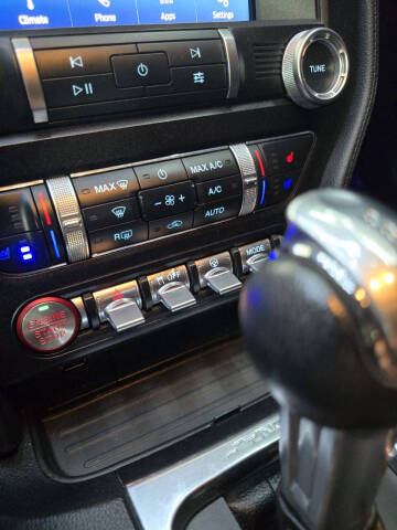 2020 Ford Mustang EcoBoost Premium