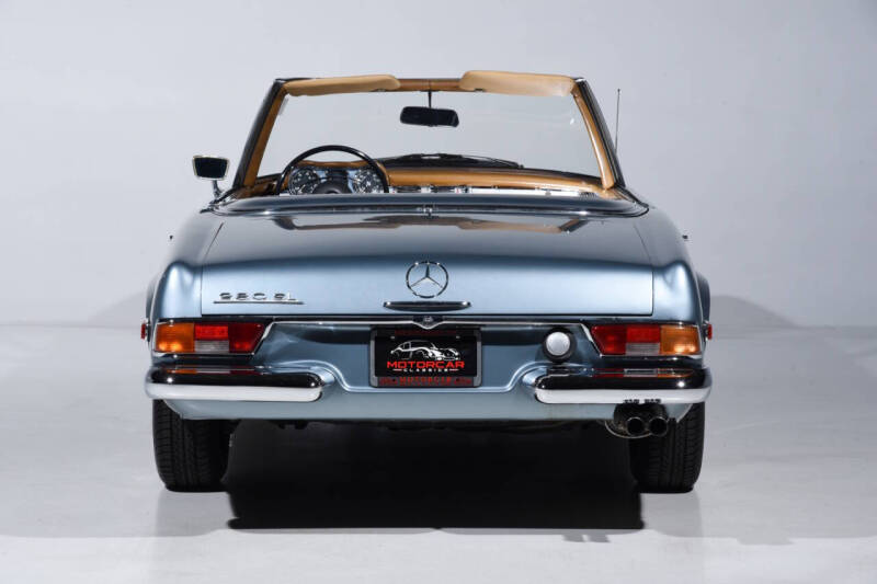 1969 Mercedes-Benz 280-Class