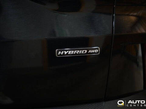 2022 Ford Escape Hybrid Titanium