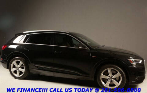 2019 Audi e-tron quattro Premium Plus