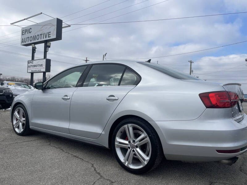 2015 Volkswagen Jetta GLI SE