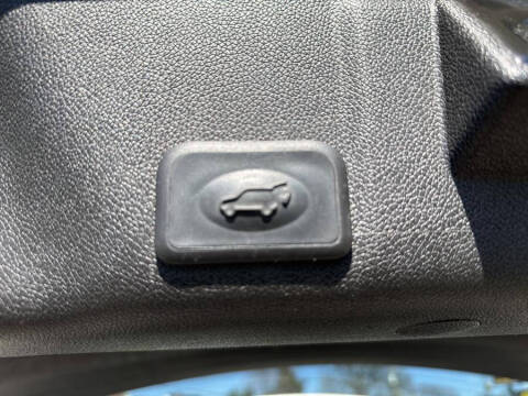 2012 GMC Acadia Denali