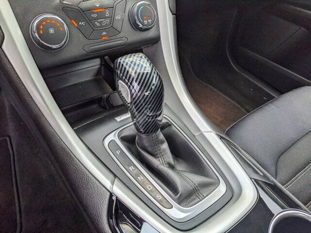 2015 Ford Fusion 20