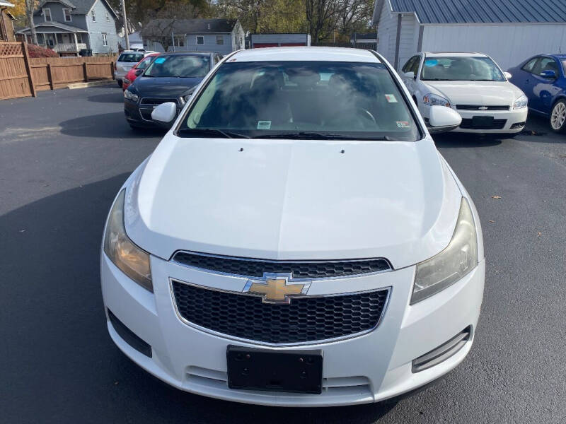 2011 Chevrolet Cruze for sale at E & A Auto Sales in Warren OH