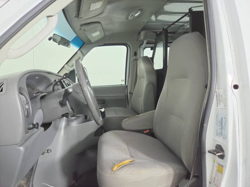 2008 Ford E-Series E-150