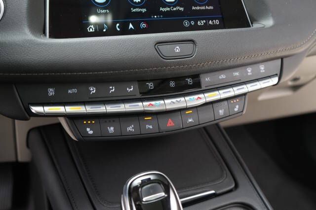 2023 Cadillac XT4 Premium Luxury