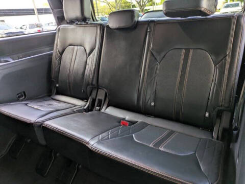 2022 Ford Expedition Platinum