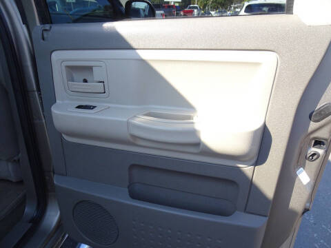 2006 Dodge Dakota SLT