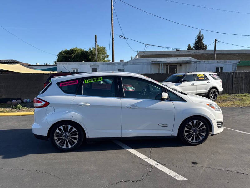 2017 Ford C-MAX Energi Titanium
