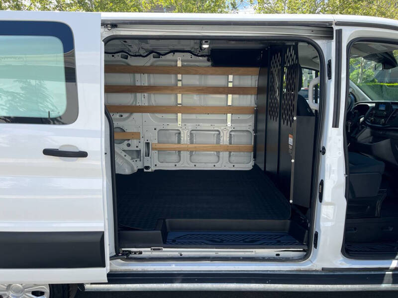 2025 Ford Transit