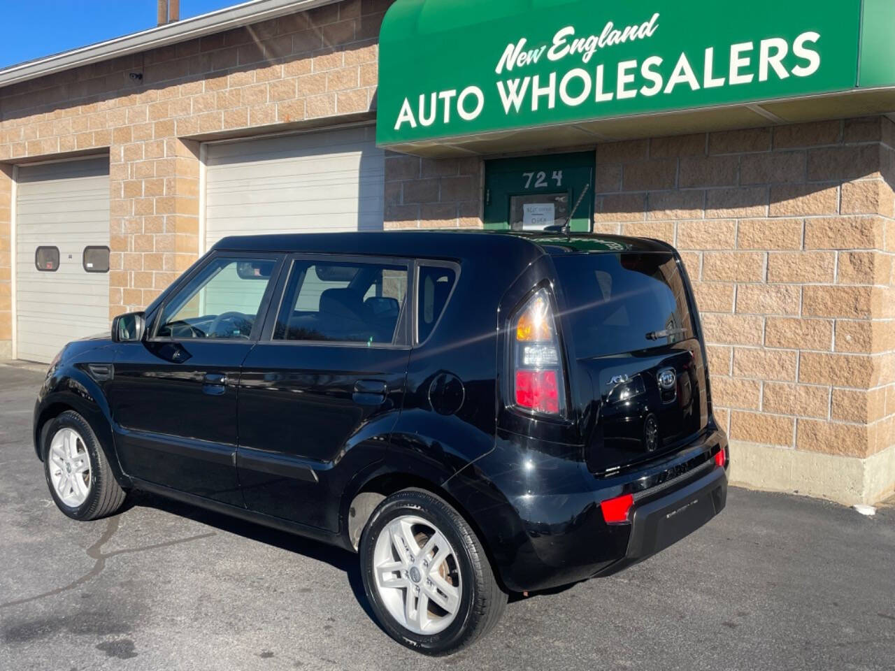 2010 Kia Soul for sale at New England Wholesalers in Springfield, MA