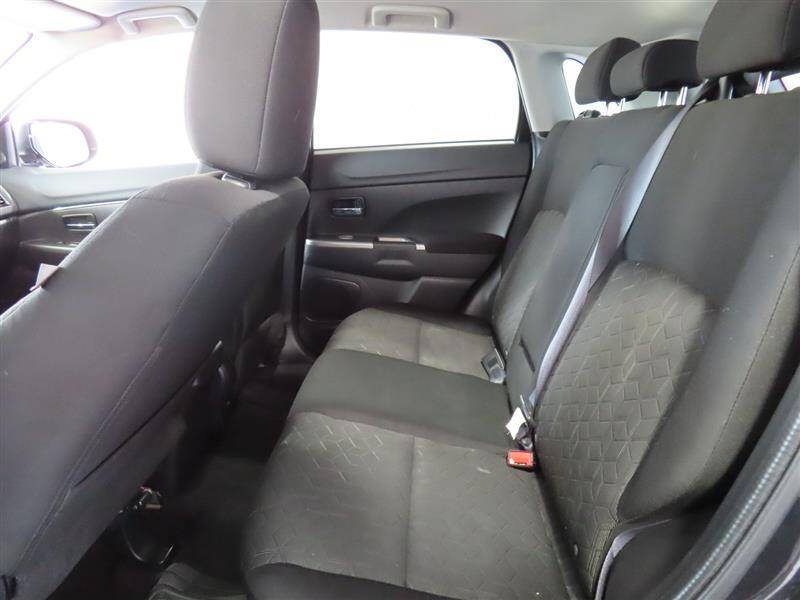 2020 Mitsubishi Outlander Sport SE