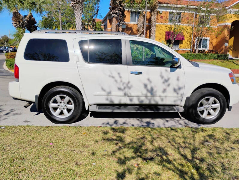 2011 Nissan Armada SV