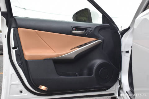 2018 Lexus IS 300