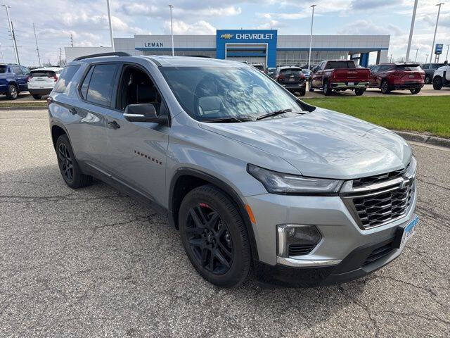 Used 2023 Chevrolet Traverse Premier with VIN 1GNEVKKW0PJ255246 for sale in Bloomington, IL