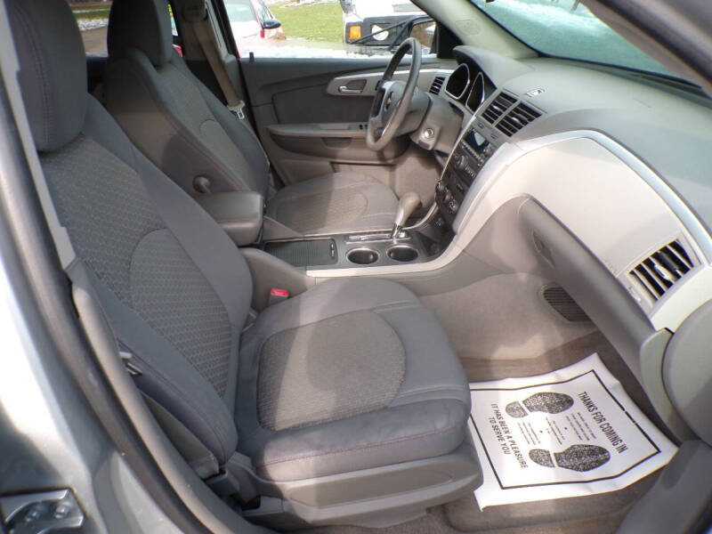 2010 Chevrolet Traverse LS