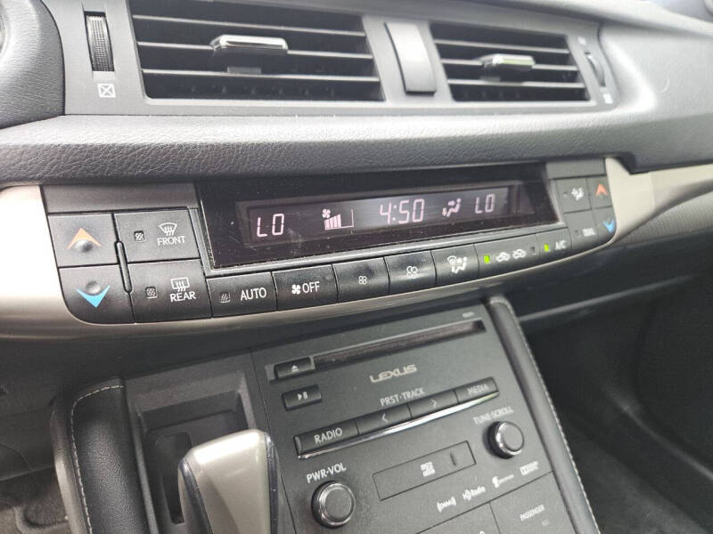 2014 Lexus CT 200h