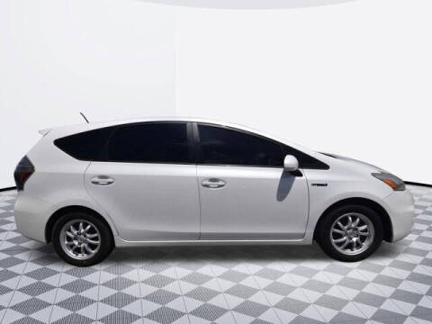 2013 Toyota Prius v Three