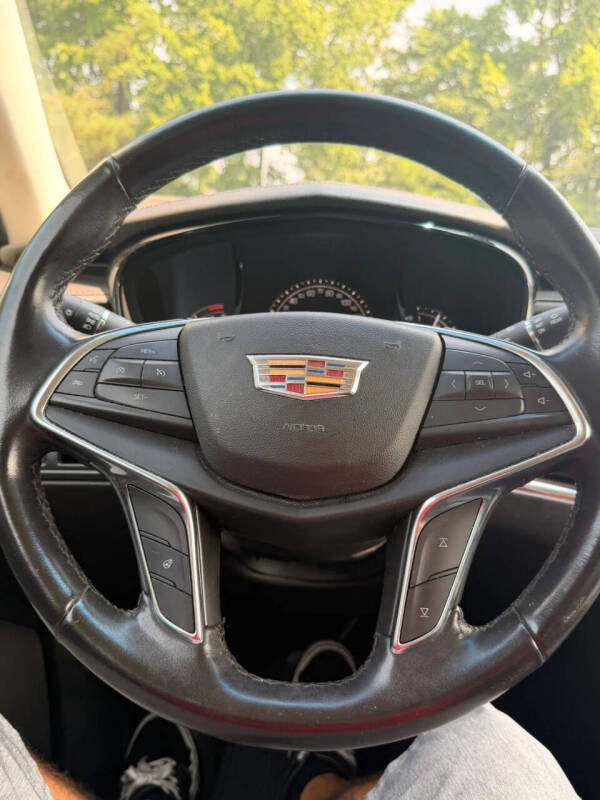 2018 Cadillac XT5 Luxury