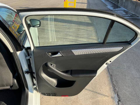 2015 Volkswagen Jetta