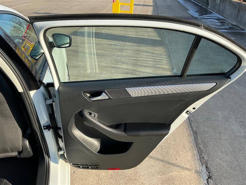 2015 Volkswagen Jetta