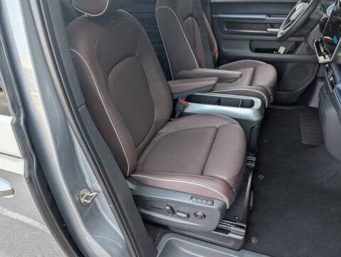 2025 Volkswagen ID. Buzz Pro S Plus