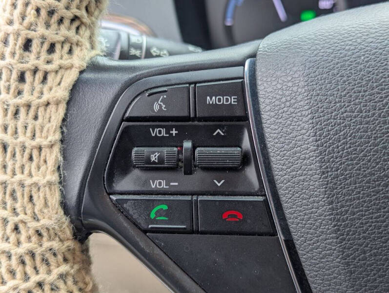 2017 Hyundai Sonata Hybrid