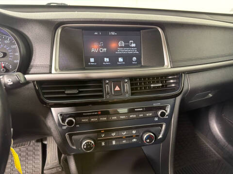 2018 Kia Optima LX