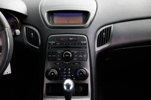 2011 Hyundai Genesis Coupe 2.0T