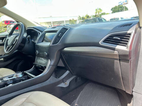 2020 Ford Edge SEL
