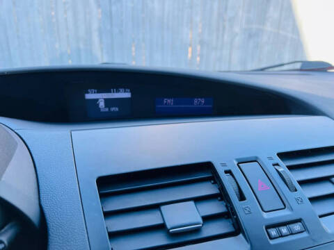 2012 Mazda MAZDA3 i Touring