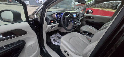 2021 Chrysler Voyager LXi