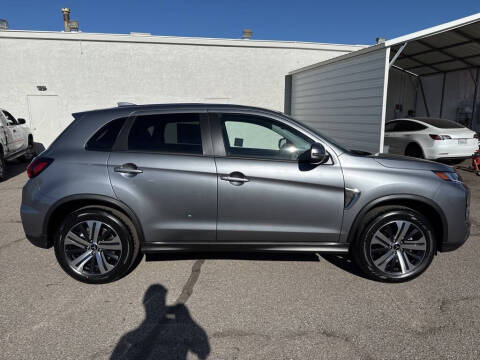 2026 Mitsubishi Outlander Sport SE