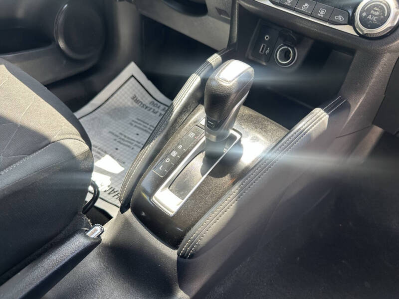 2019 Nissan Kicks SV