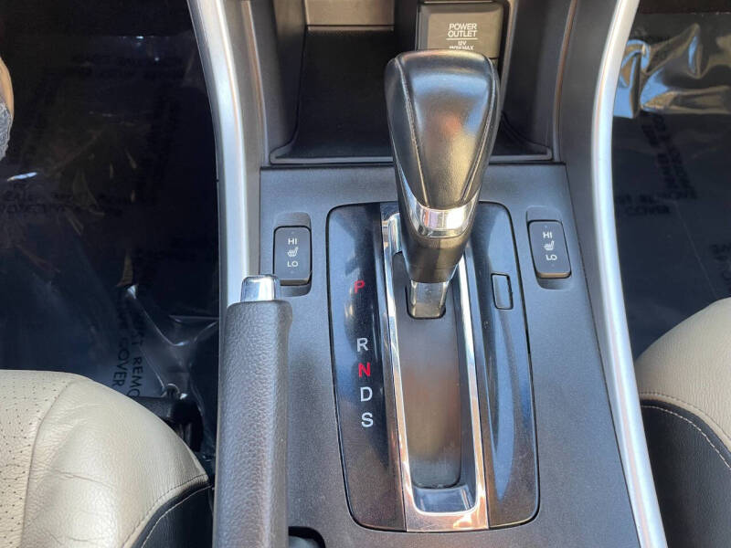 2015 Honda Accord EX-L V6 w/Navi