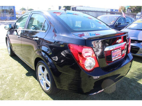 2016 Chevrolet Sonic LTZ Auto