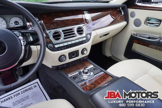 2012 Rolls-Royce Ghost