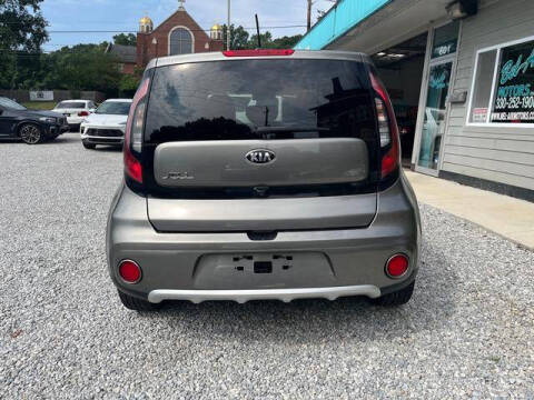 2017 Kia Soul +