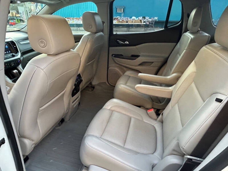 2019 GMC Acadia SLT-1