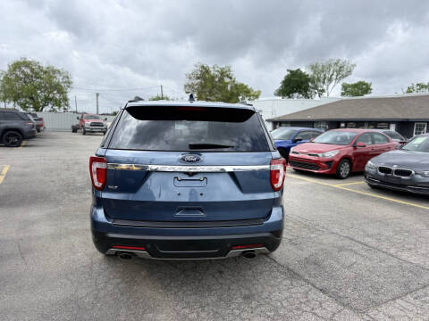 2018 Ford Explorer XLT