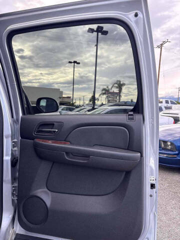 2013 Chevrolet Suburban LS