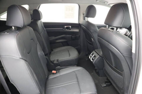 2024 Kia Sorento Hybrid EX