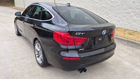 2017 BMW 3 Series 330i xDrive Gran Turismo